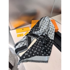 Louis Vuitton Scarf